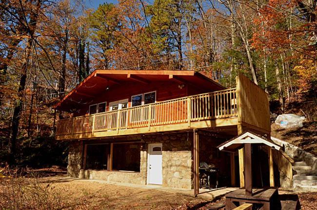 #820 Honeymoon Hideaway Villa Gatlinburg Exterior photo